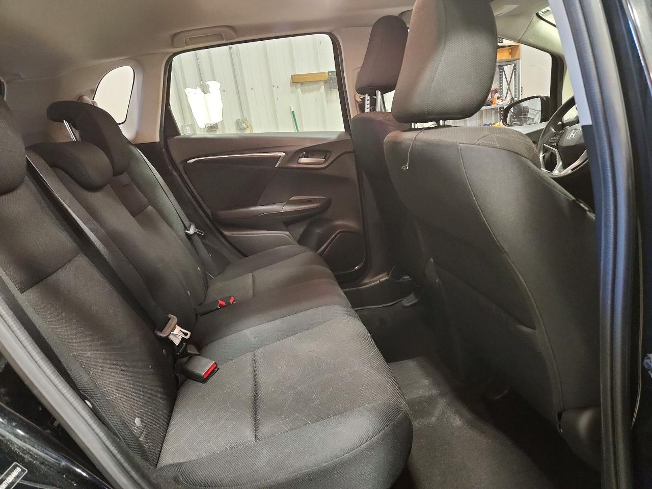 2016 HONDA FIT EX photo 19