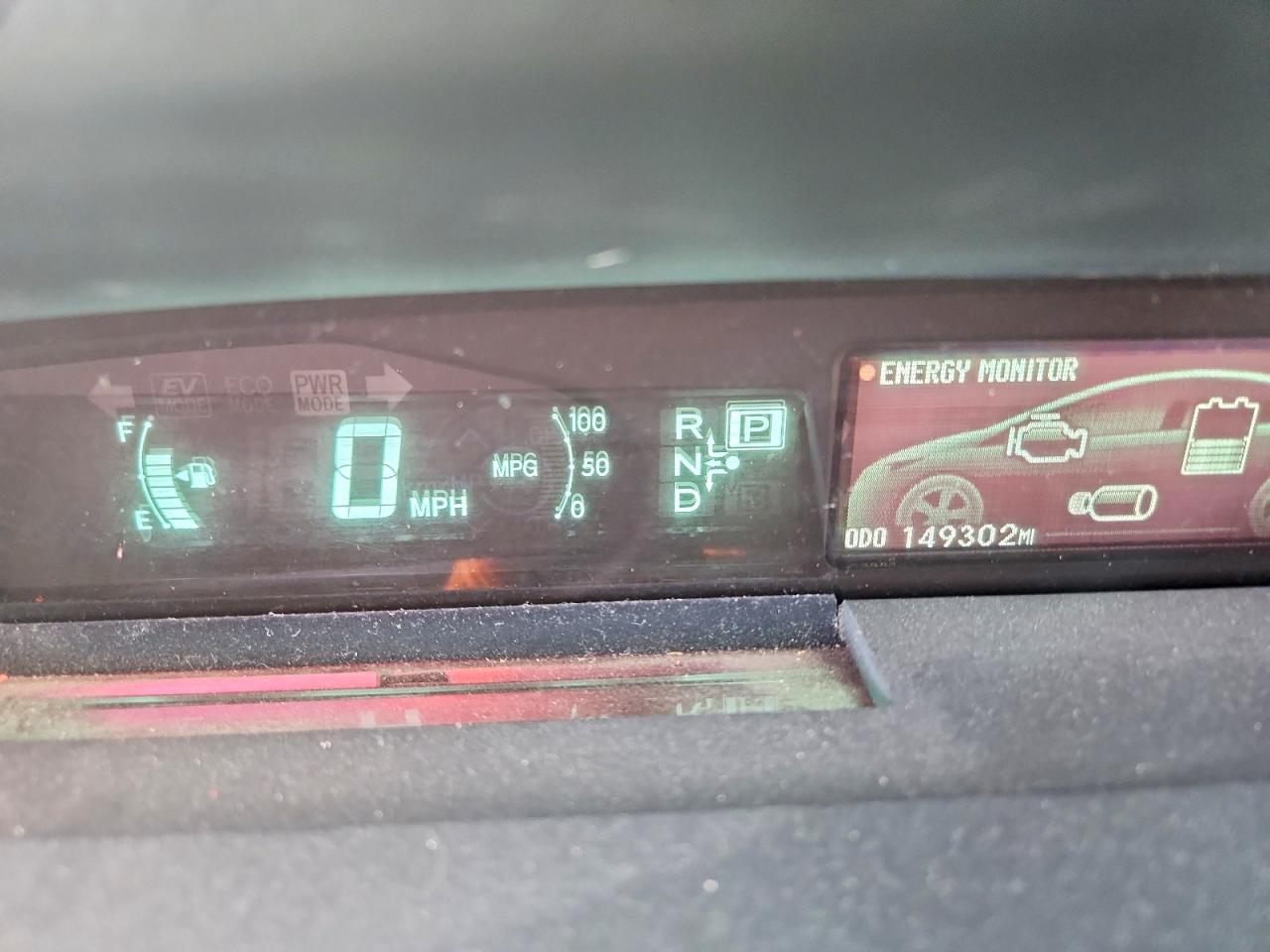 2013 TOYOTA PRIUS TWO photo 17