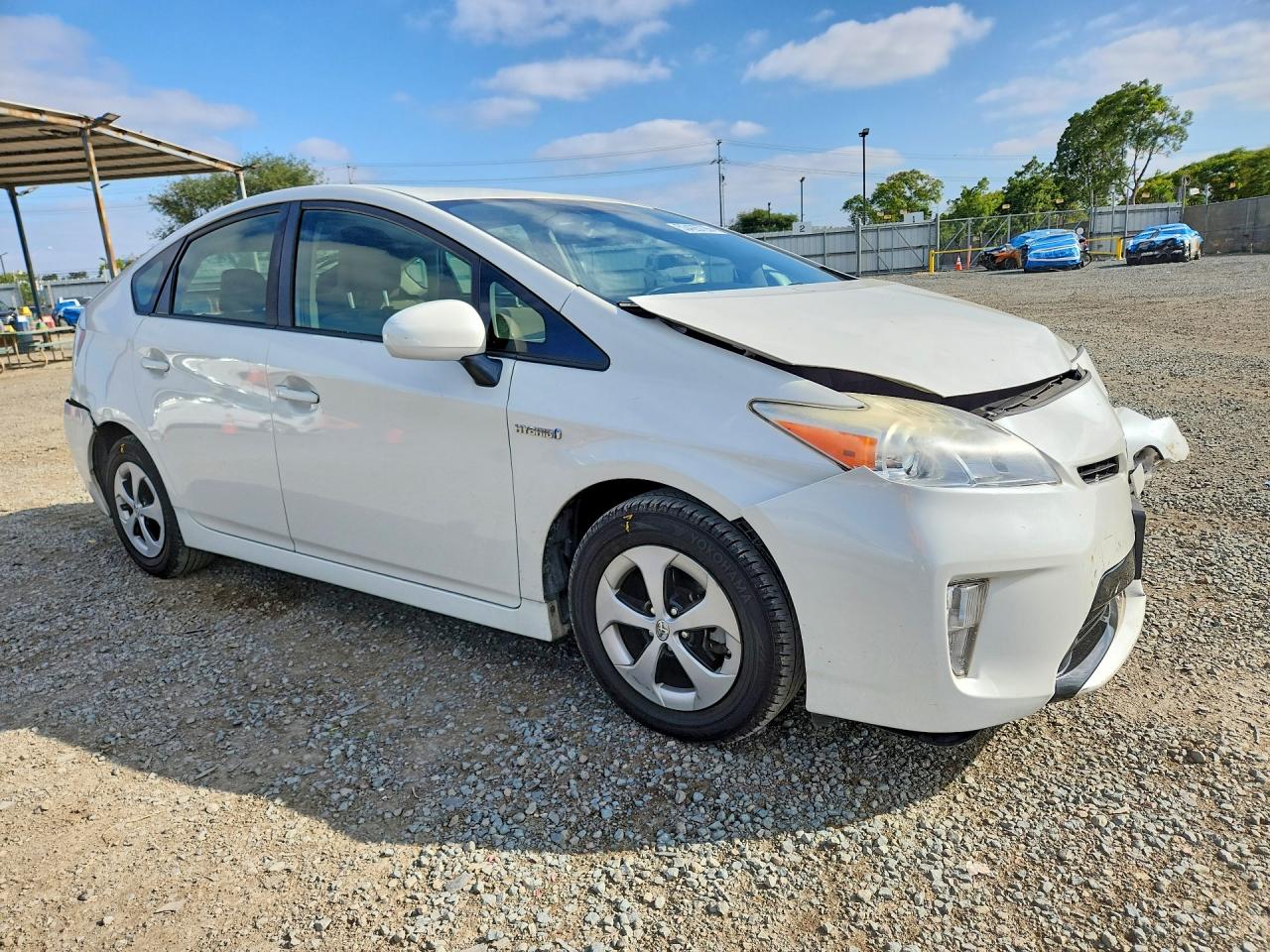 2013 TOYOTA PRIUS TWO photo 7