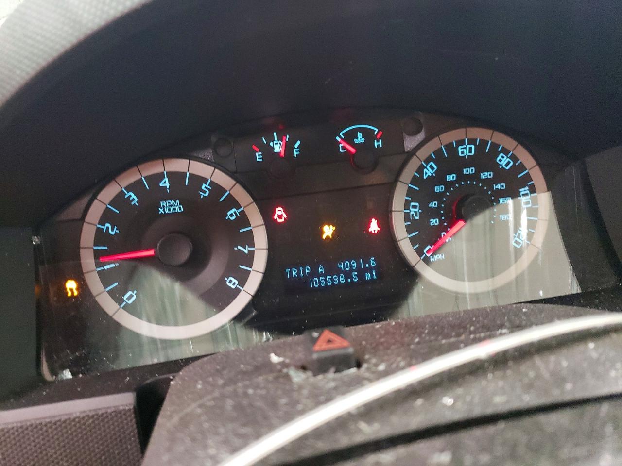 2010 FORD ESCAPE XLT photo 25