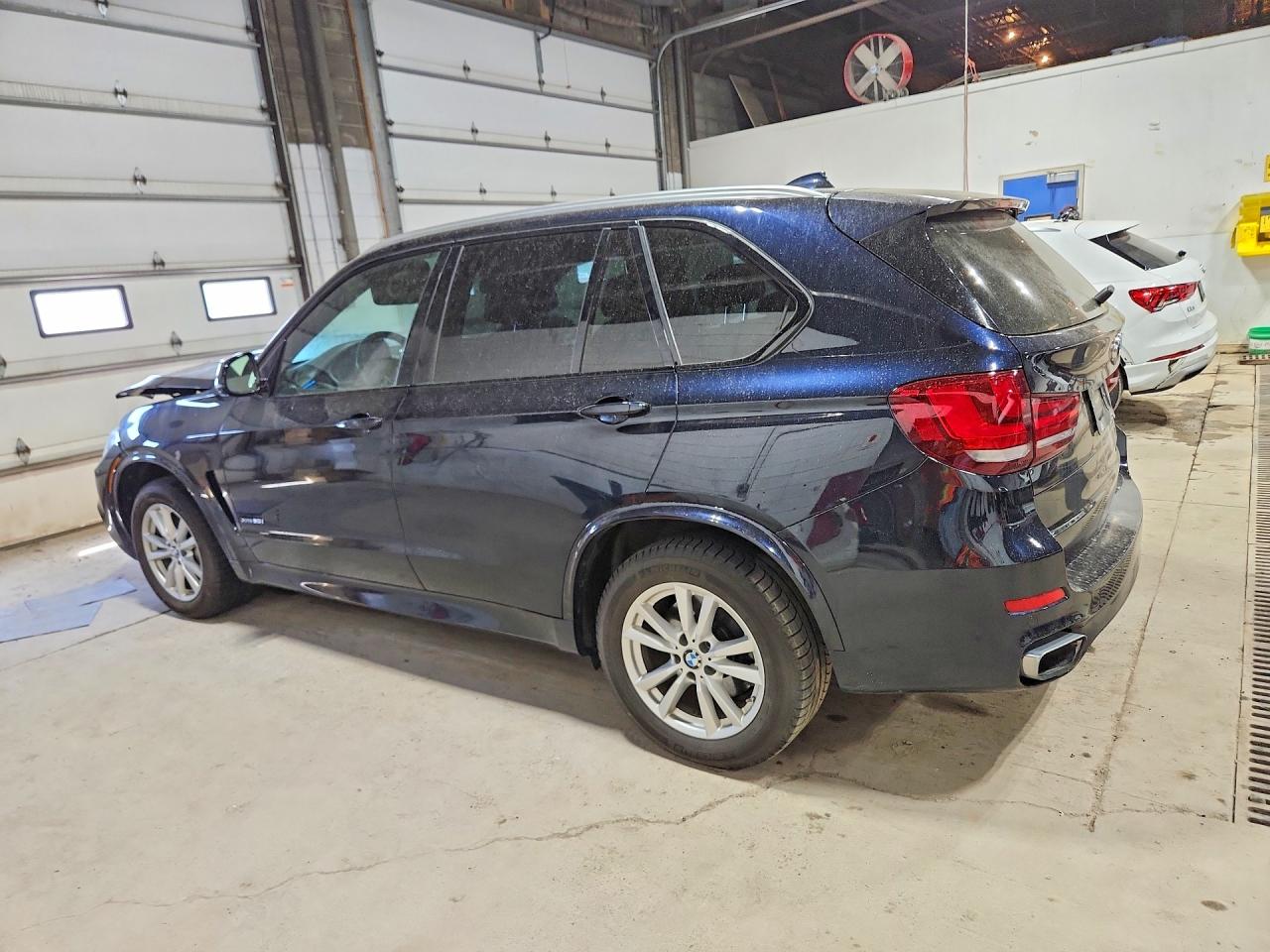 2017 BMW X5 XDRIVE50I photo 3
