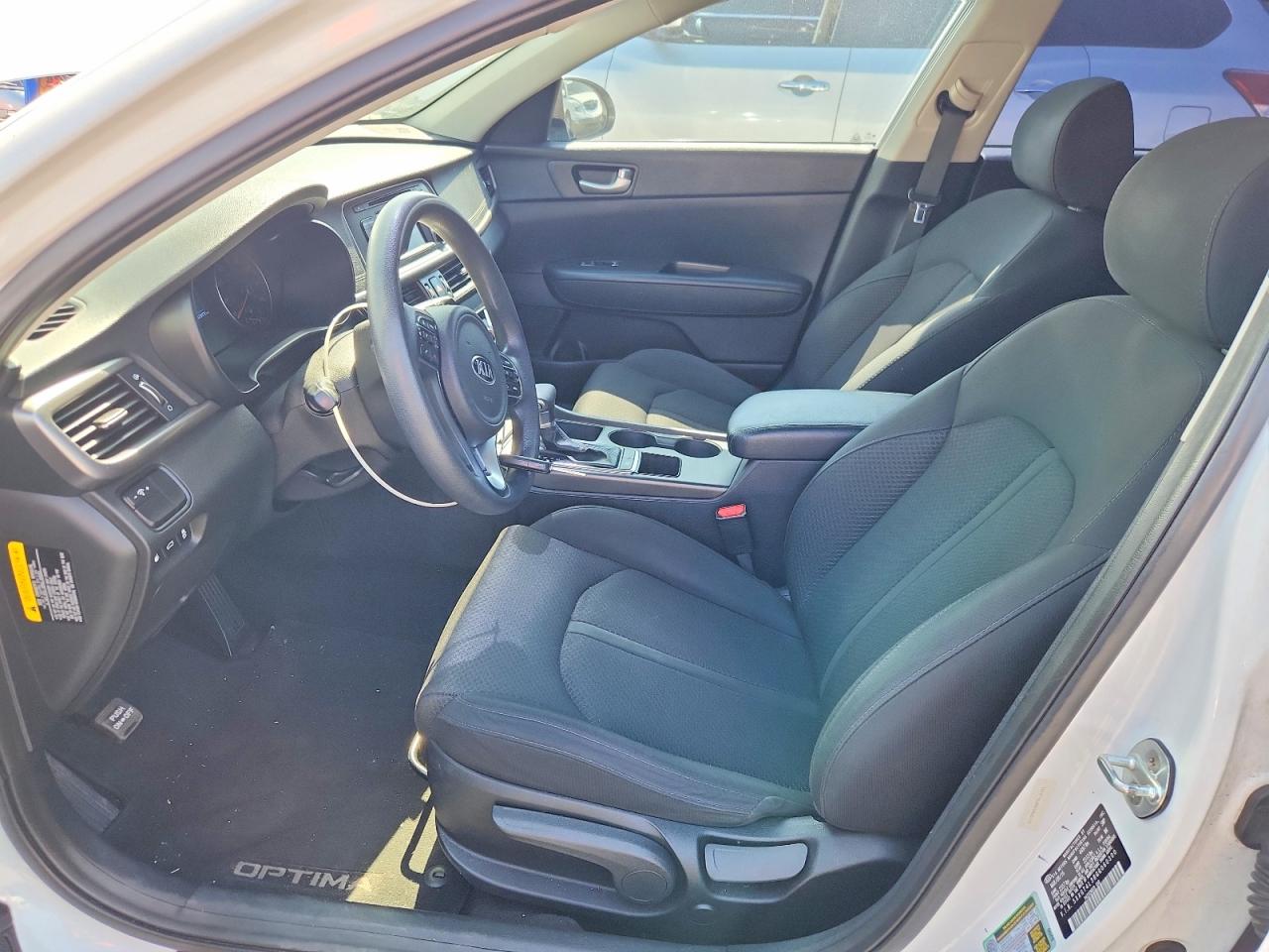 2016 KIA OPTIMA LX photo 19