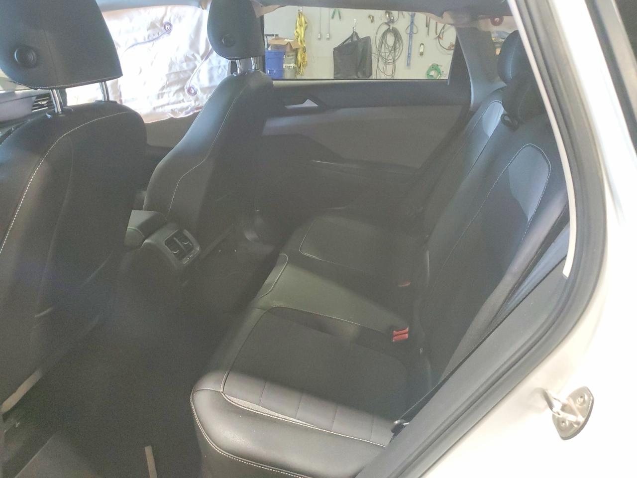 2024 VOLKSWAGEN TAOS SE photo 21