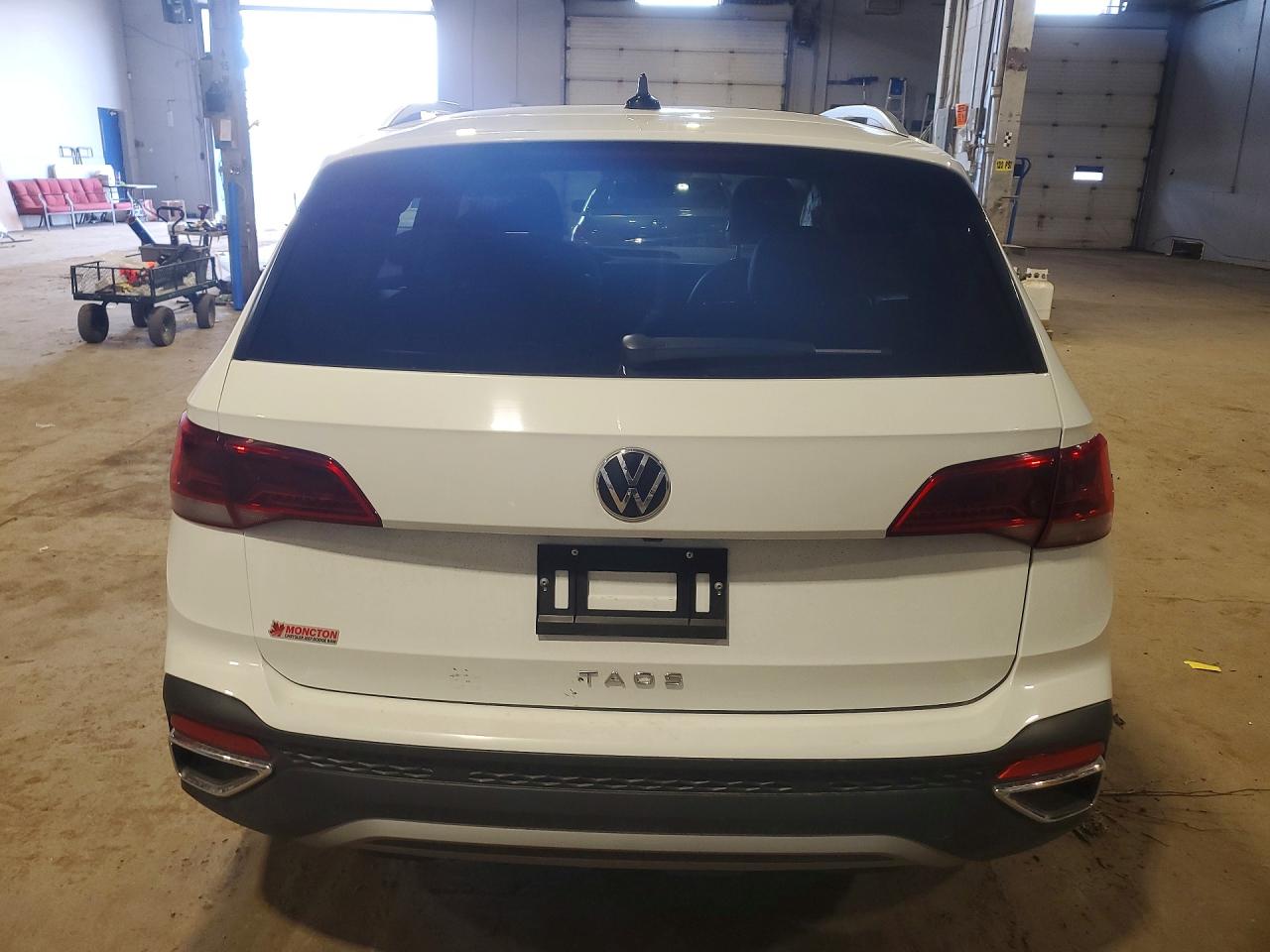 2024 VOLKSWAGEN TAOS SE photo 11