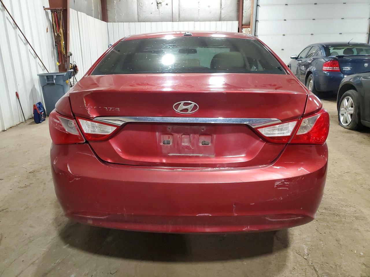2011 HYUNDAI SONATA GLS photo 16