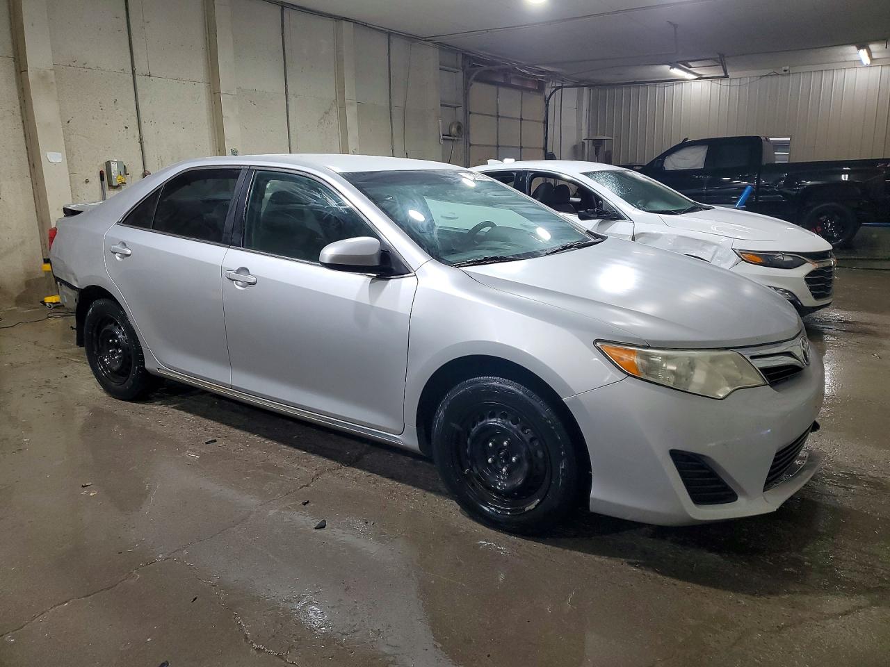2012 TOYOTA CAMRY LE photo 7