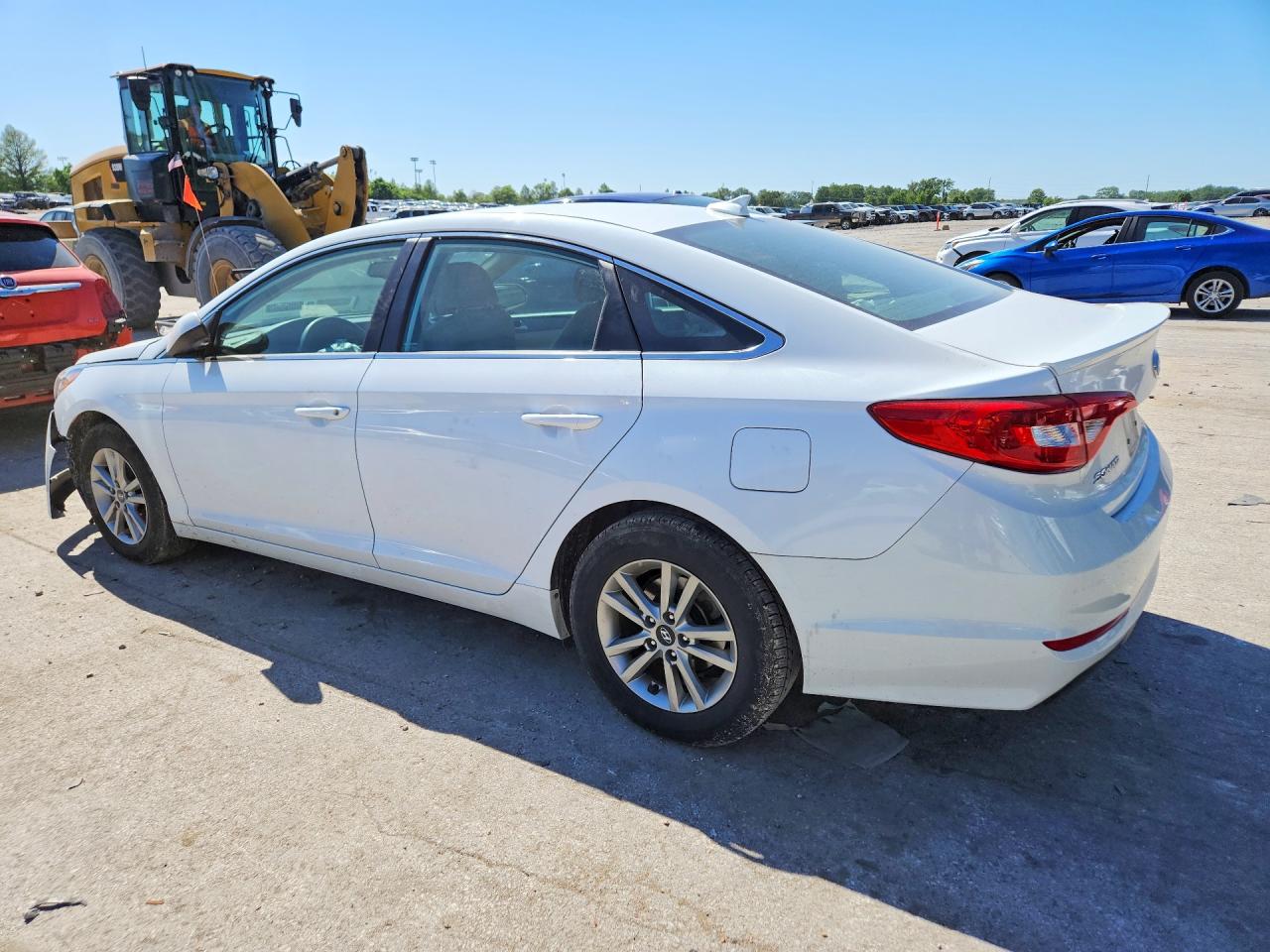 2015 HYUNDAI SONATA SE photo 4