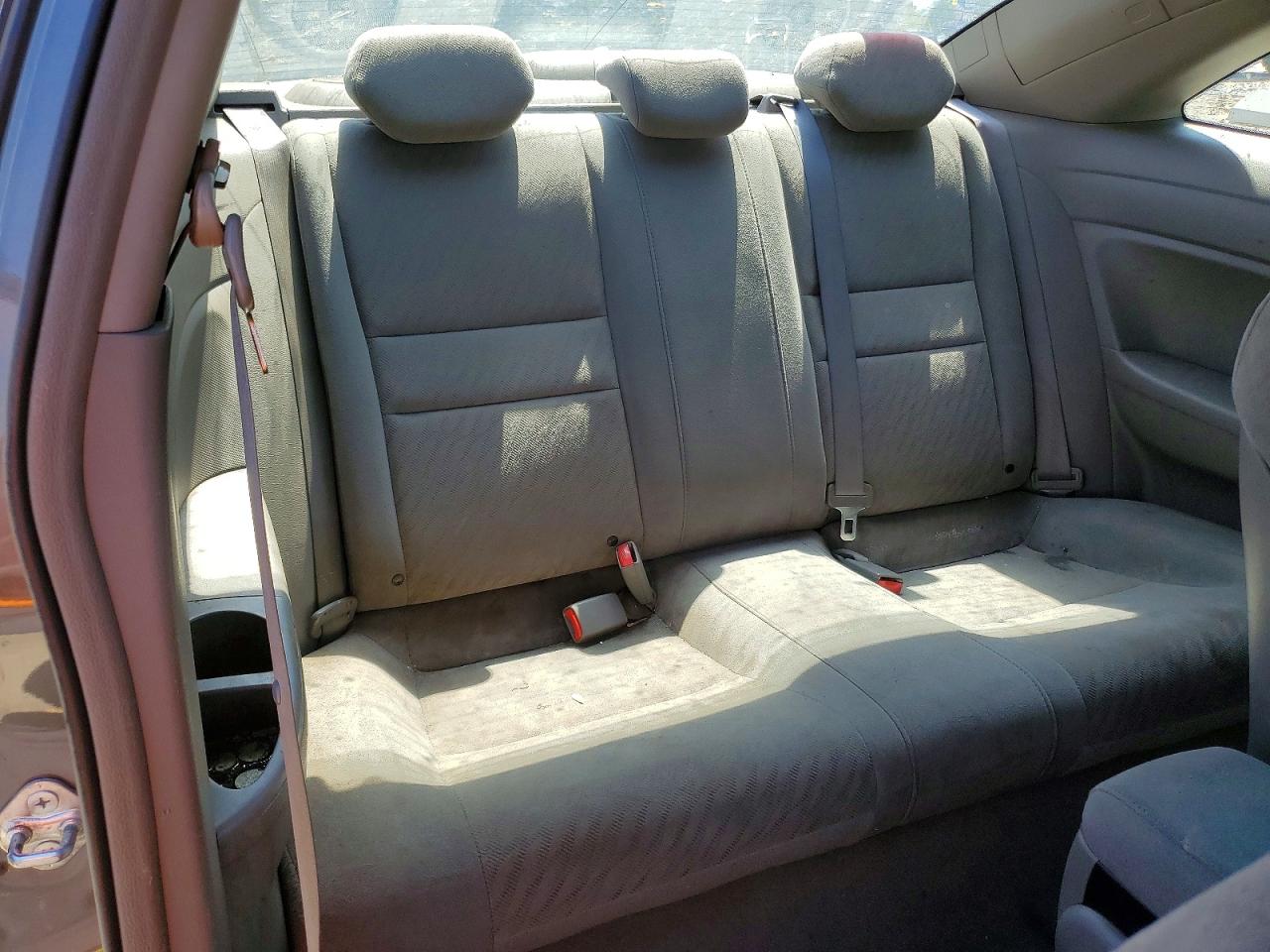 2011 HONDA CIVIC LX photo 19