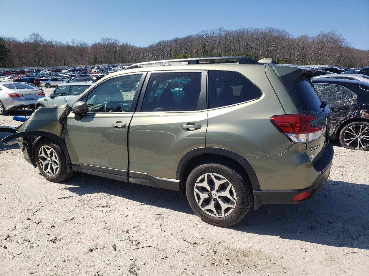2019 SUBARU FORESTER PREMIUM photo 3