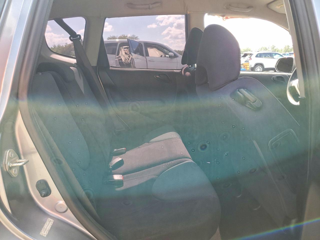 2008 HONDA FIT photo 10