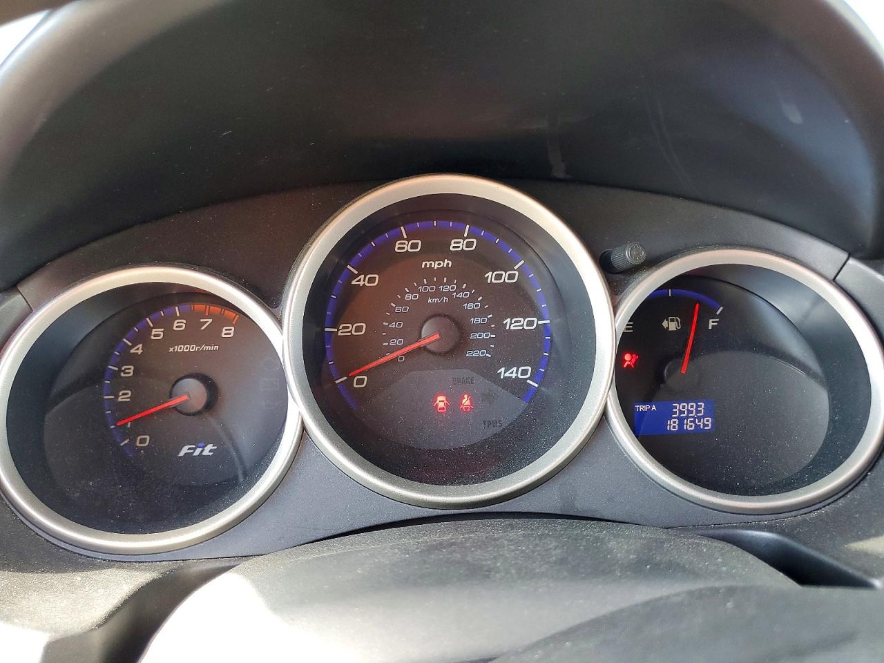 2008 HONDA FIT photo 9