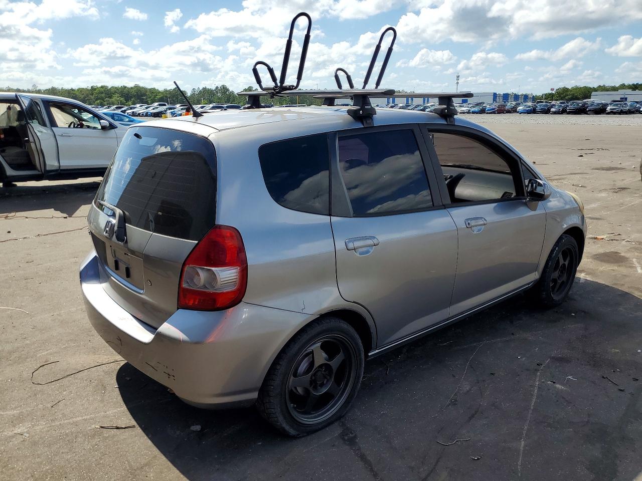 2008 HONDA FIT photo 3