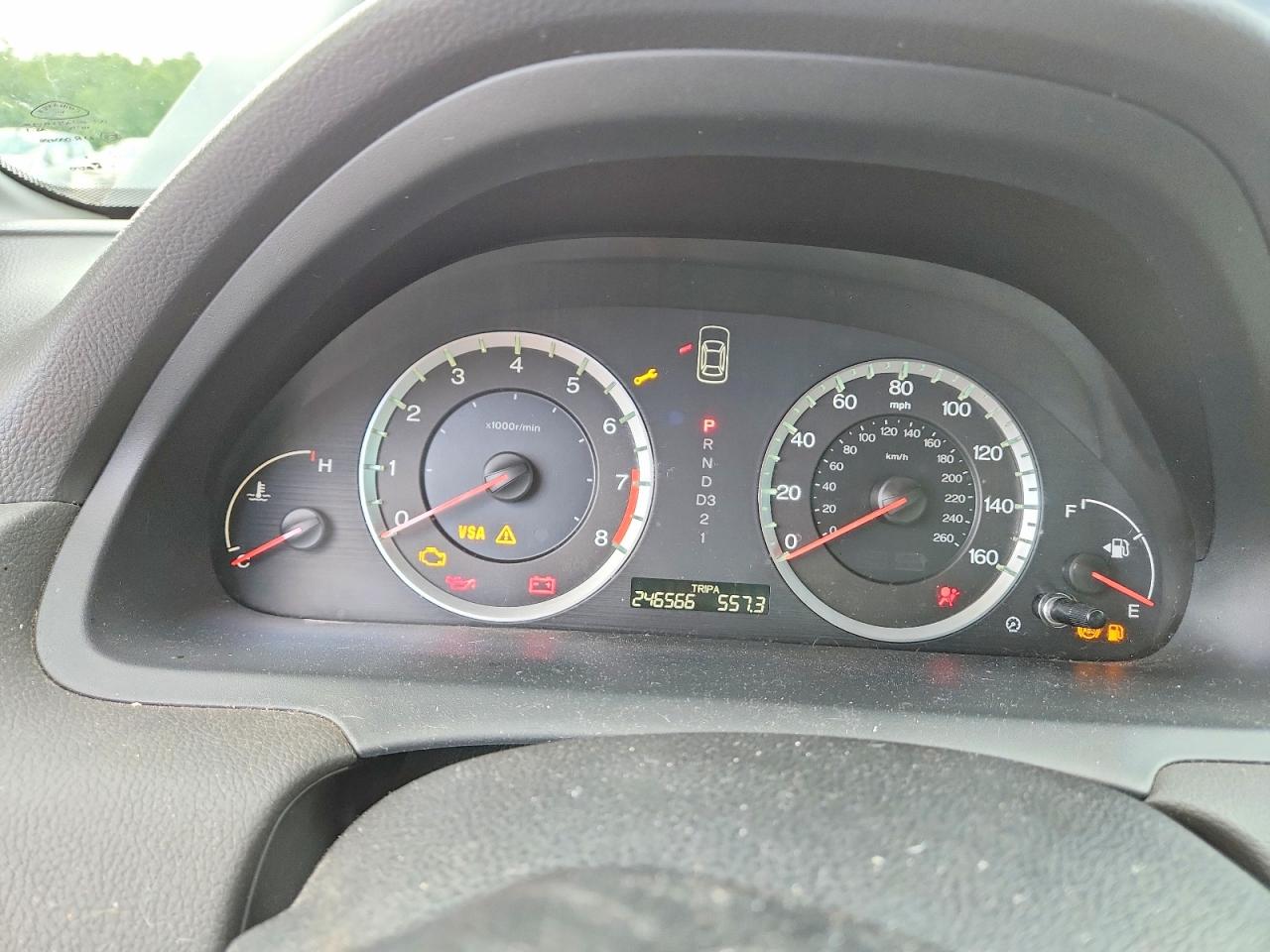 2009 HONDA ACCORD LXP photo 17