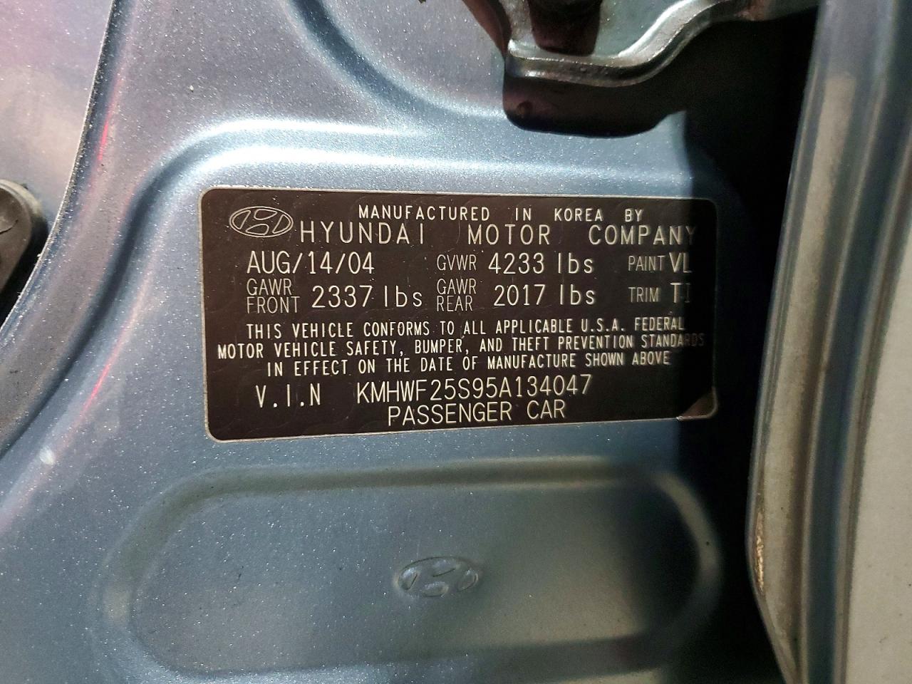 2005 HYUNDAI SONATA GL photo 23