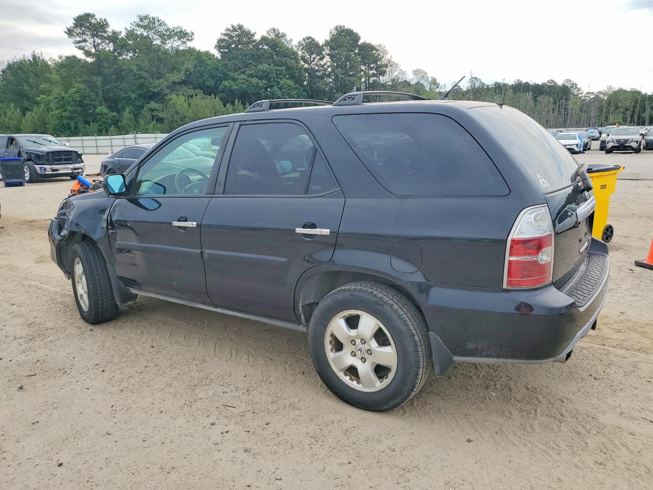 2004 ACURA MDX photo 3