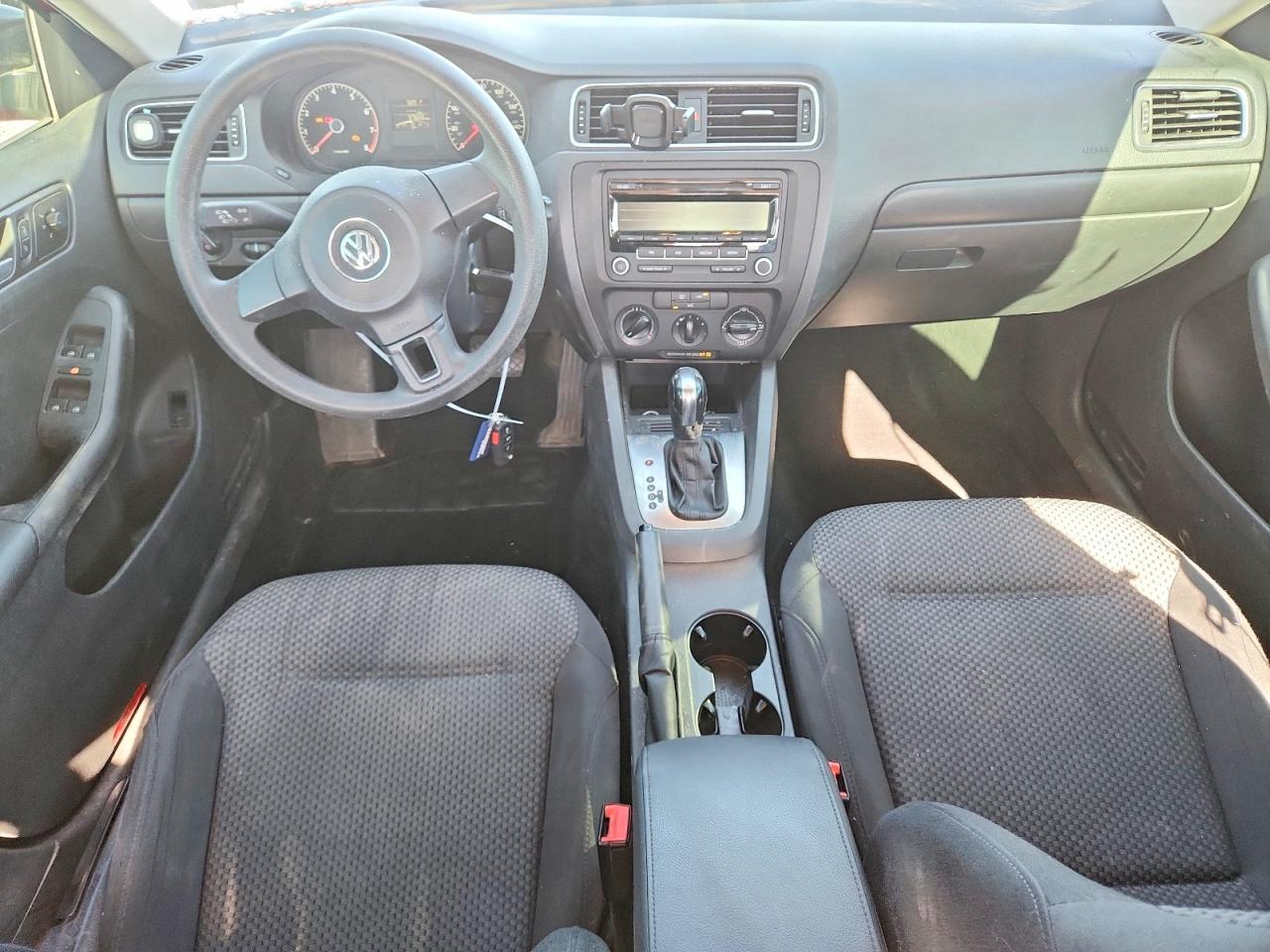2014 VOLKSWAGEN JETTA BASE photo 8