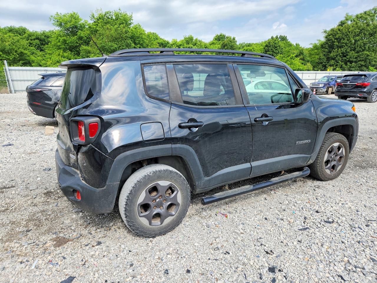 2015 JEEP RENEGADE LATITUDE photo 5