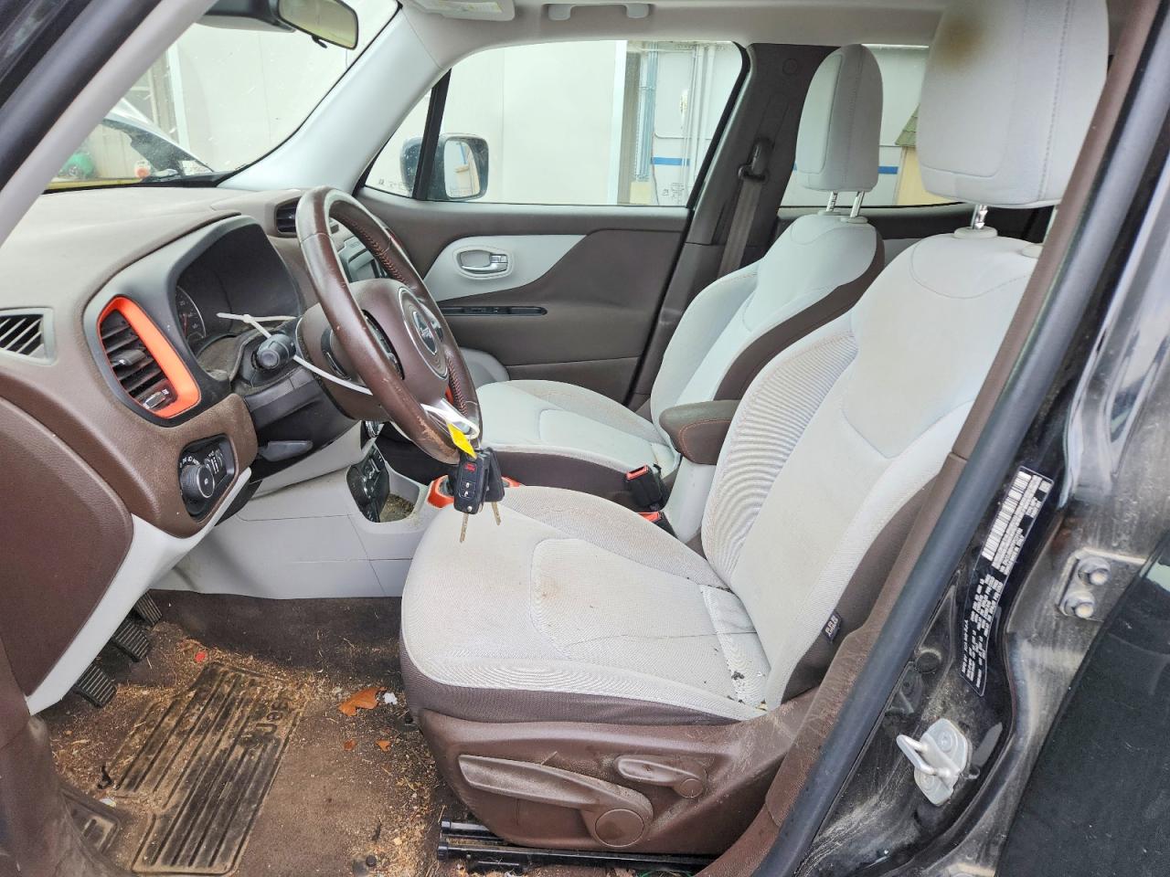 2015 JEEP RENEGADE LATITUDE photo 13