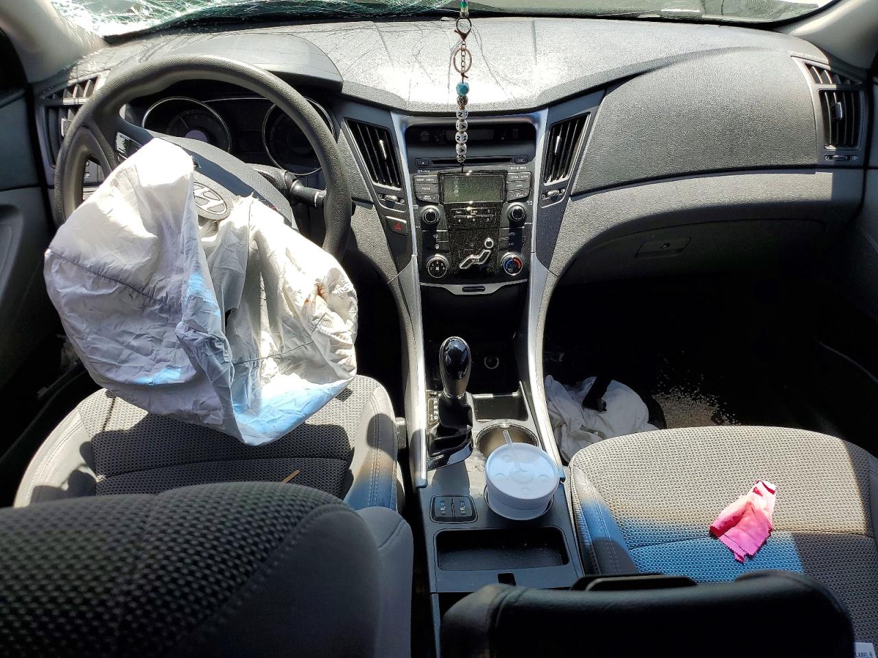 2013 HYUNDAI SONATA GLS photo 15