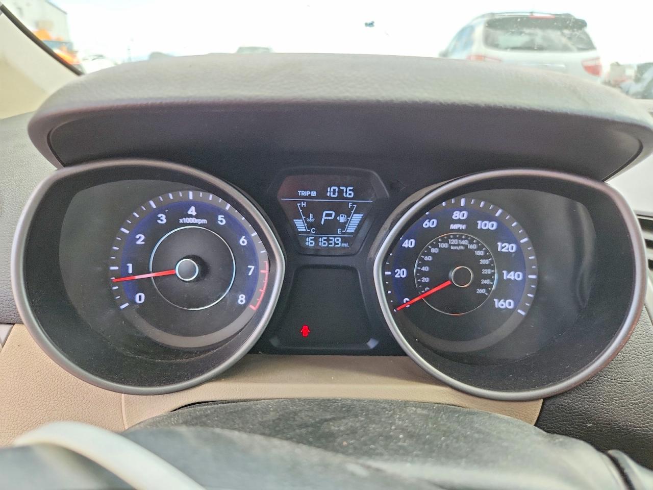 2016 HYUNDAI ELANTRA SE photo 25