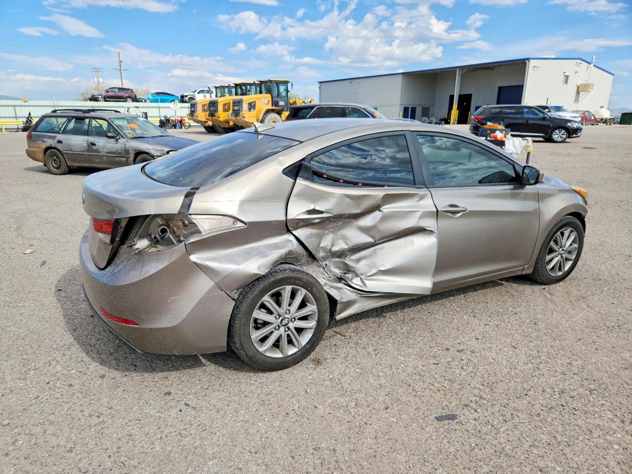 2016 HYUNDAI ELANTRA SE photo 7