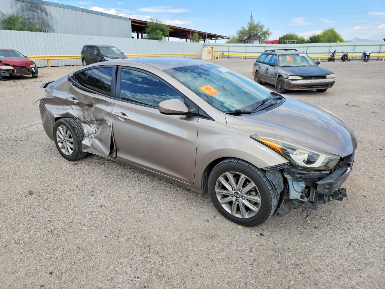 2016 HYUNDAI ELANTRA SE photo 10