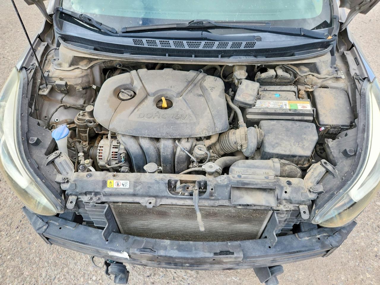 2016 HYUNDAI ELANTRA SE photo 31