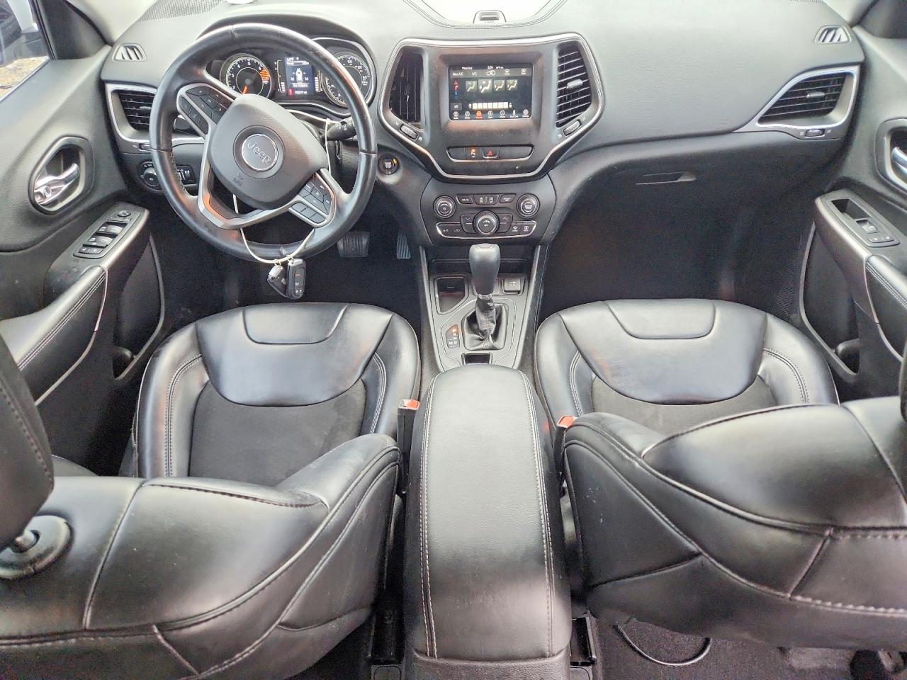 2019 JEEP CHEROKEE LATITUDE PLUS photo 22