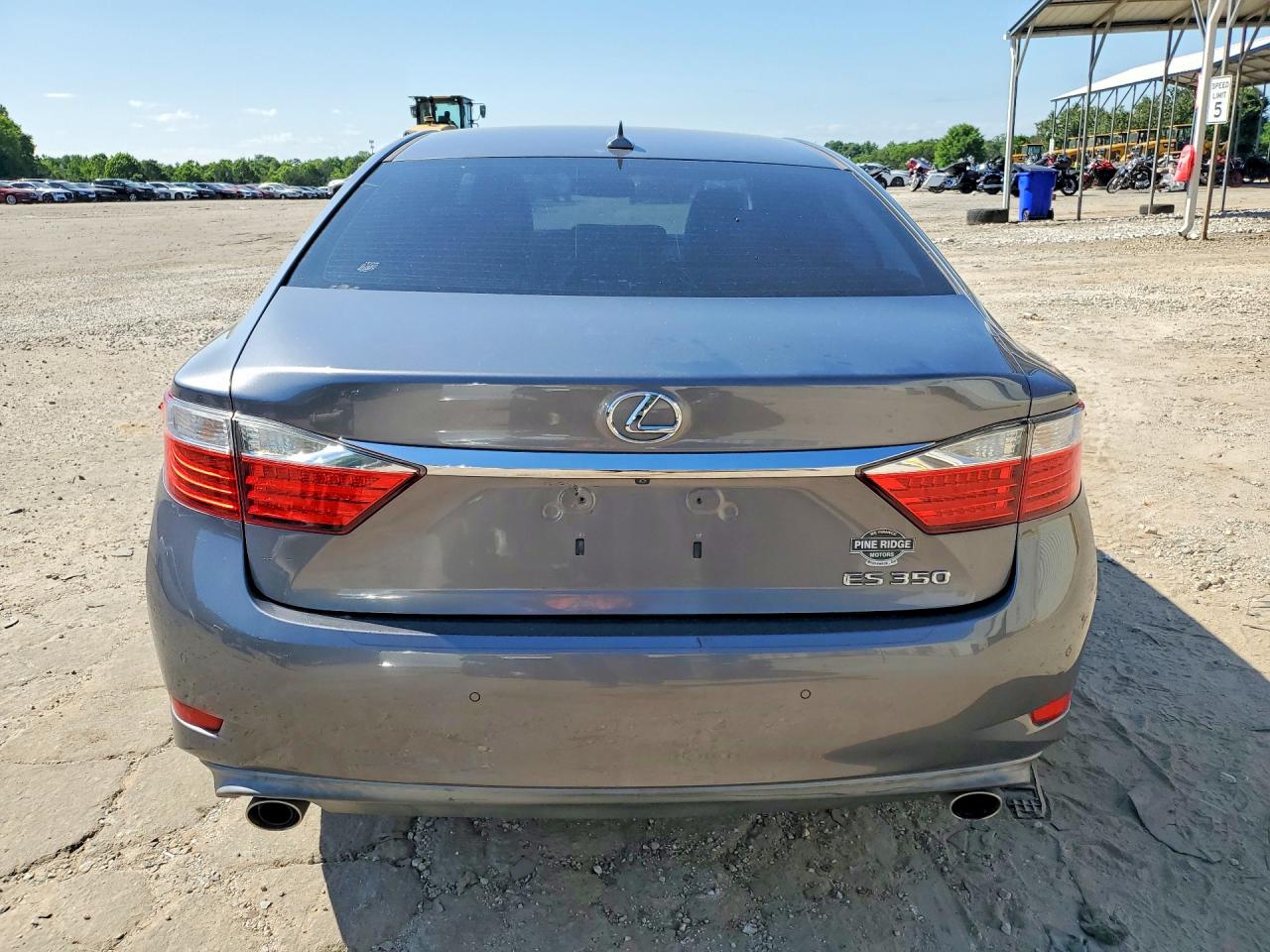 2013 LEXUS ES 350 photo 11