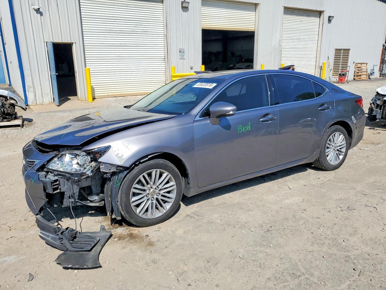 2013 LEXUS ES