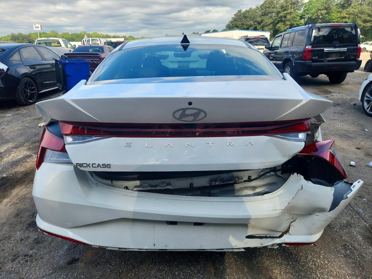 2024 HYUNDAI ELANTRA SE photo 6