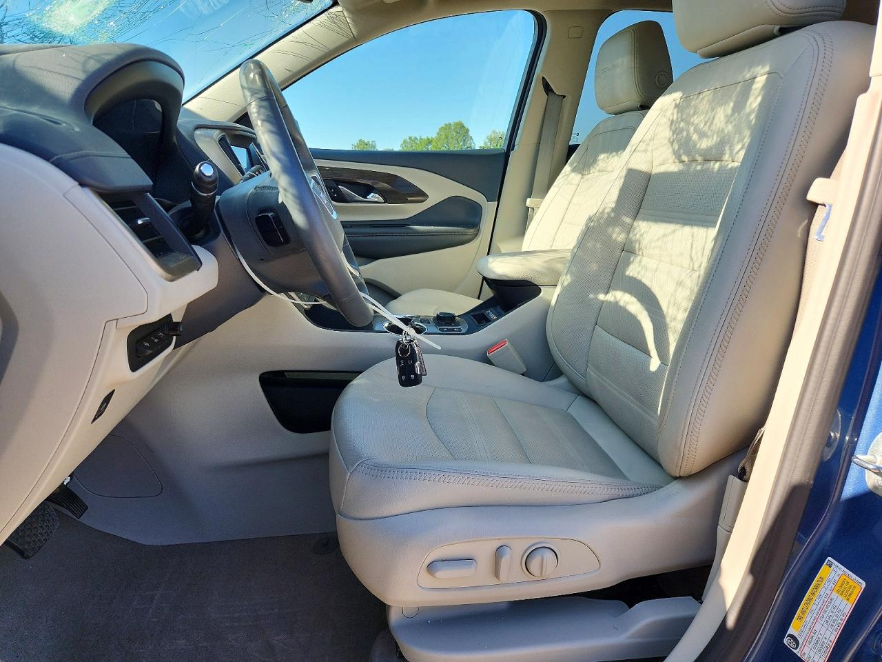 2024 GMC TERRAIN DENALI photo 19