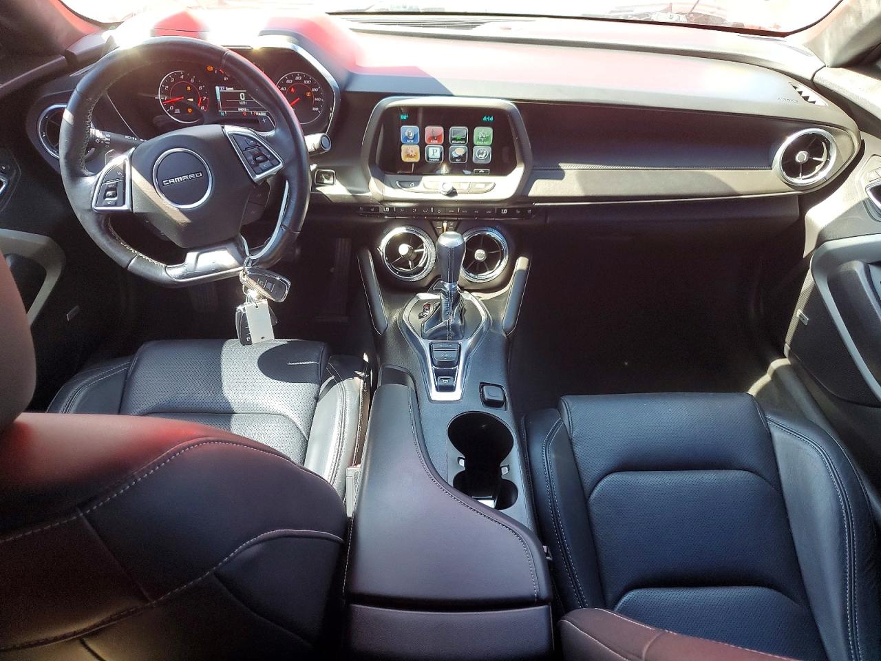 2016 CHEVROLET CAMARO LT photo 8