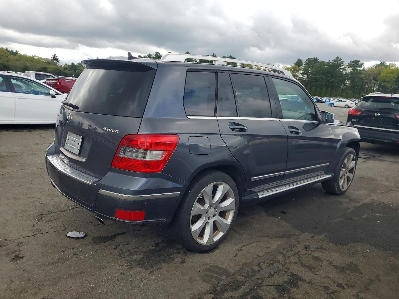 2010 MERCEDES-BENZ GLK 350 4MATIC photo 5