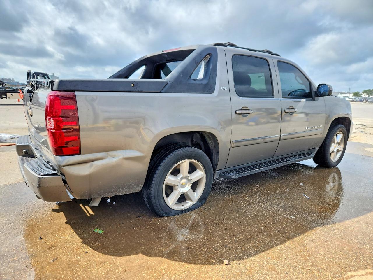 2007 CHEVROLET AVALANCHE C1500 photo 5
