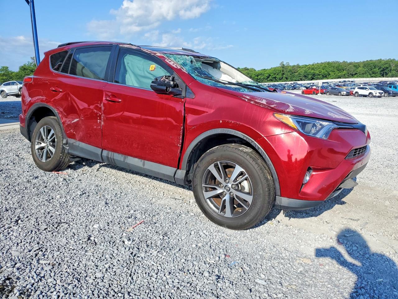 2018 TOYOTA RAV4 XLE photo 7