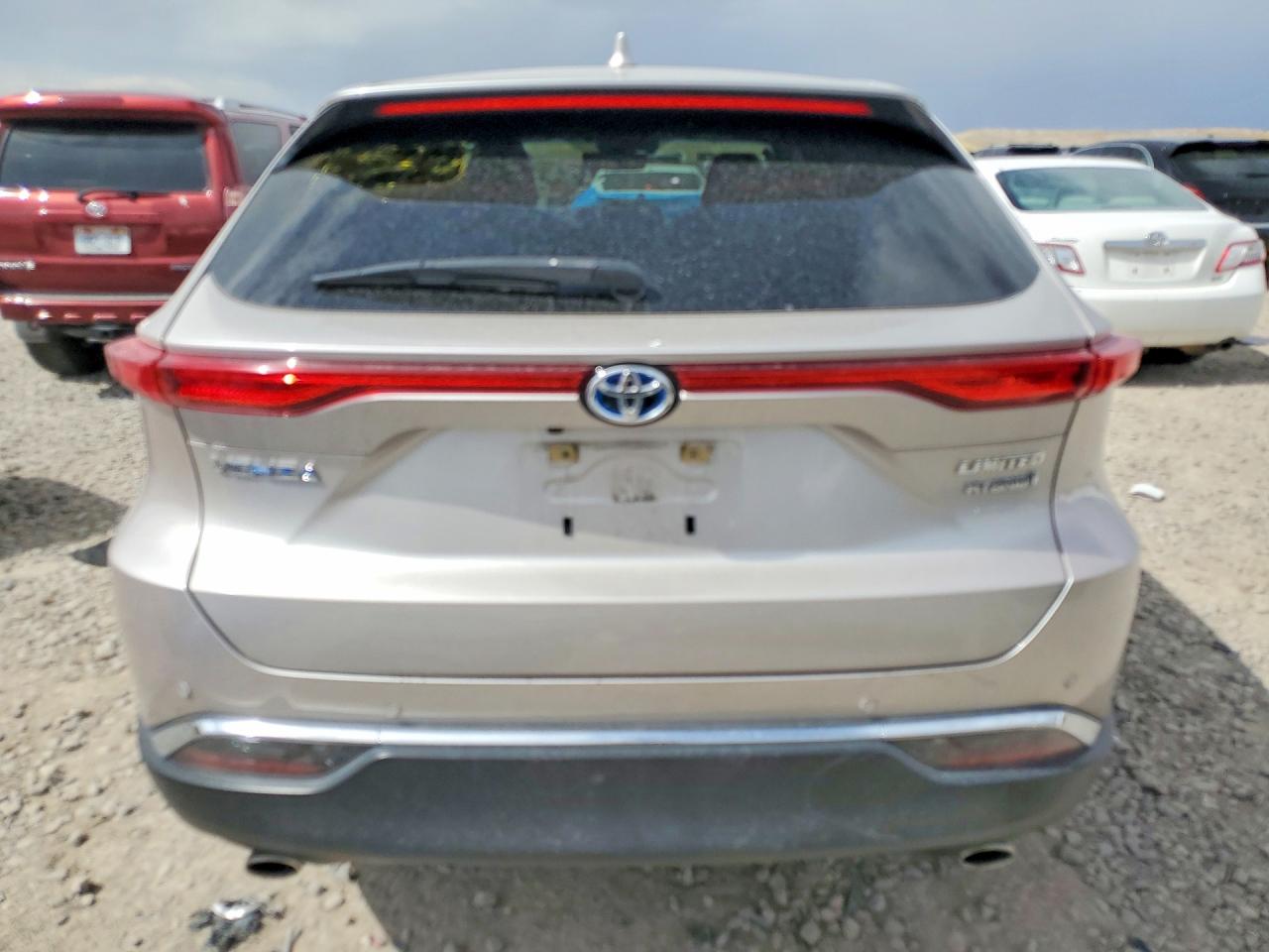 2021 TOYOTA VENZA LIMITED photo 16