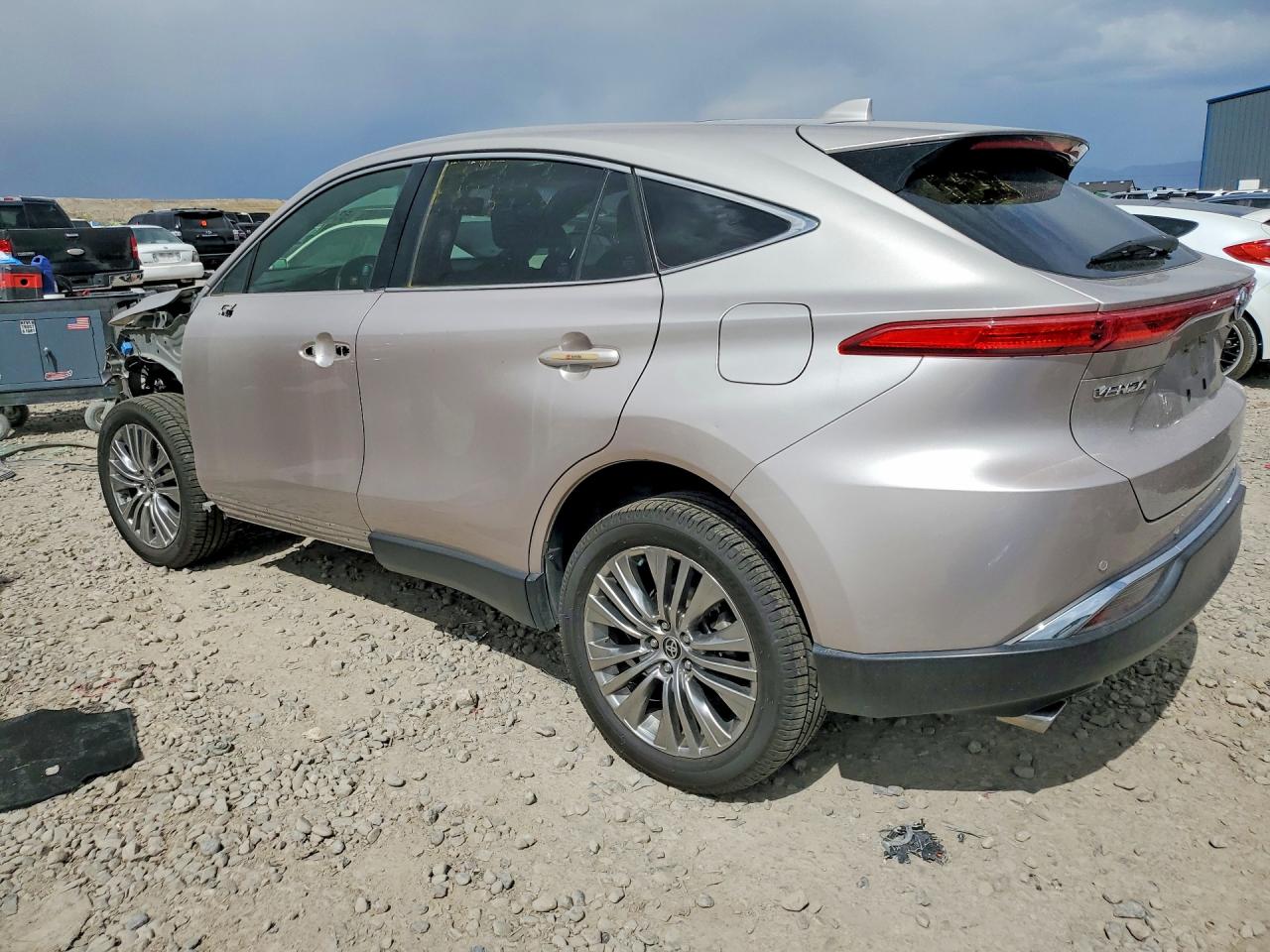 2021 TOYOTA VENZA LIMITED photo 4