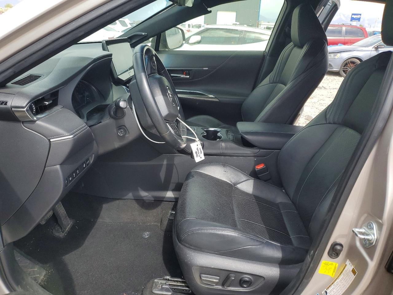 2021 TOYOTA VENZA LIMITED photo 19