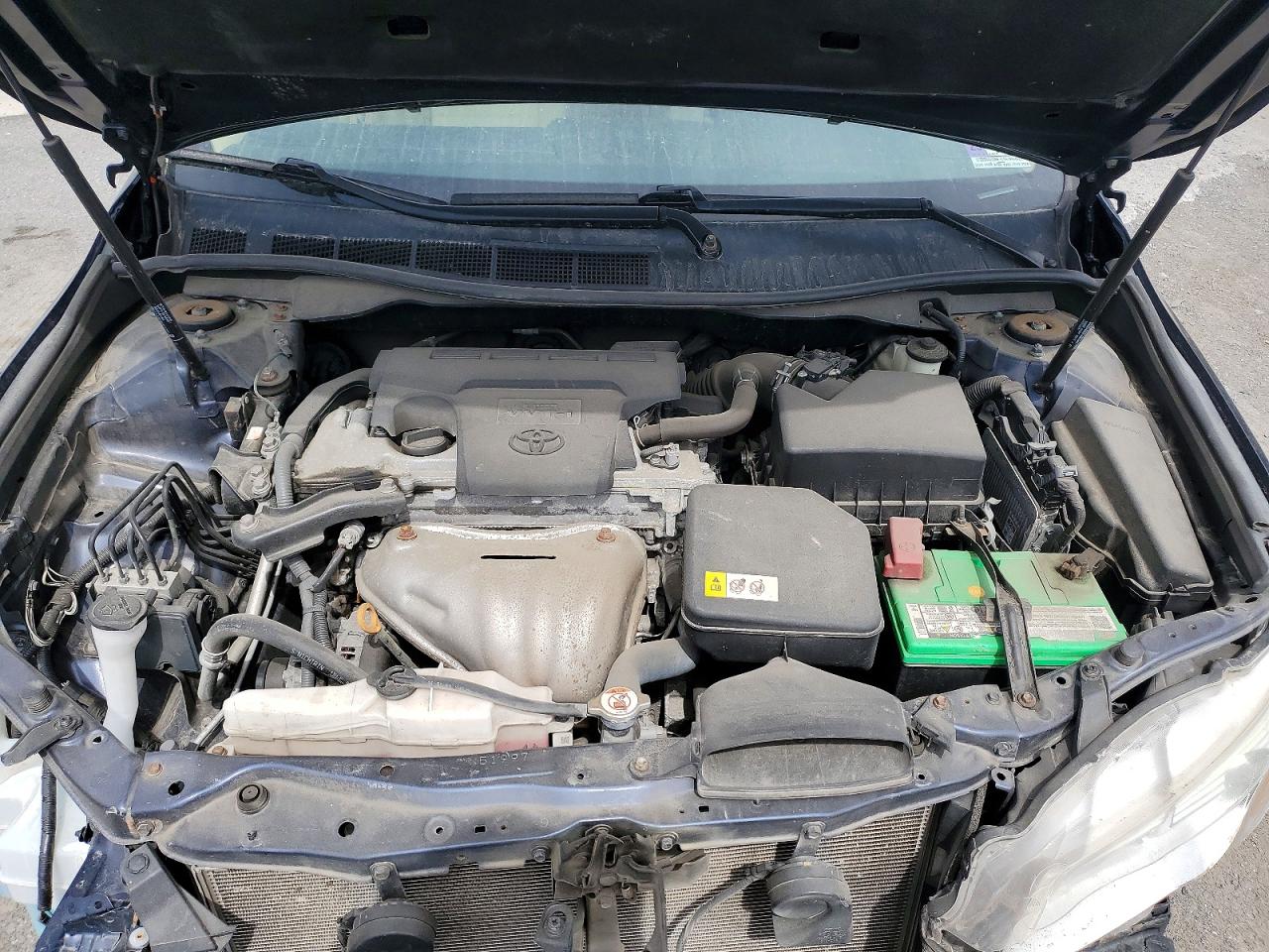 2017 TOYOTA CAMRY LE photo 11