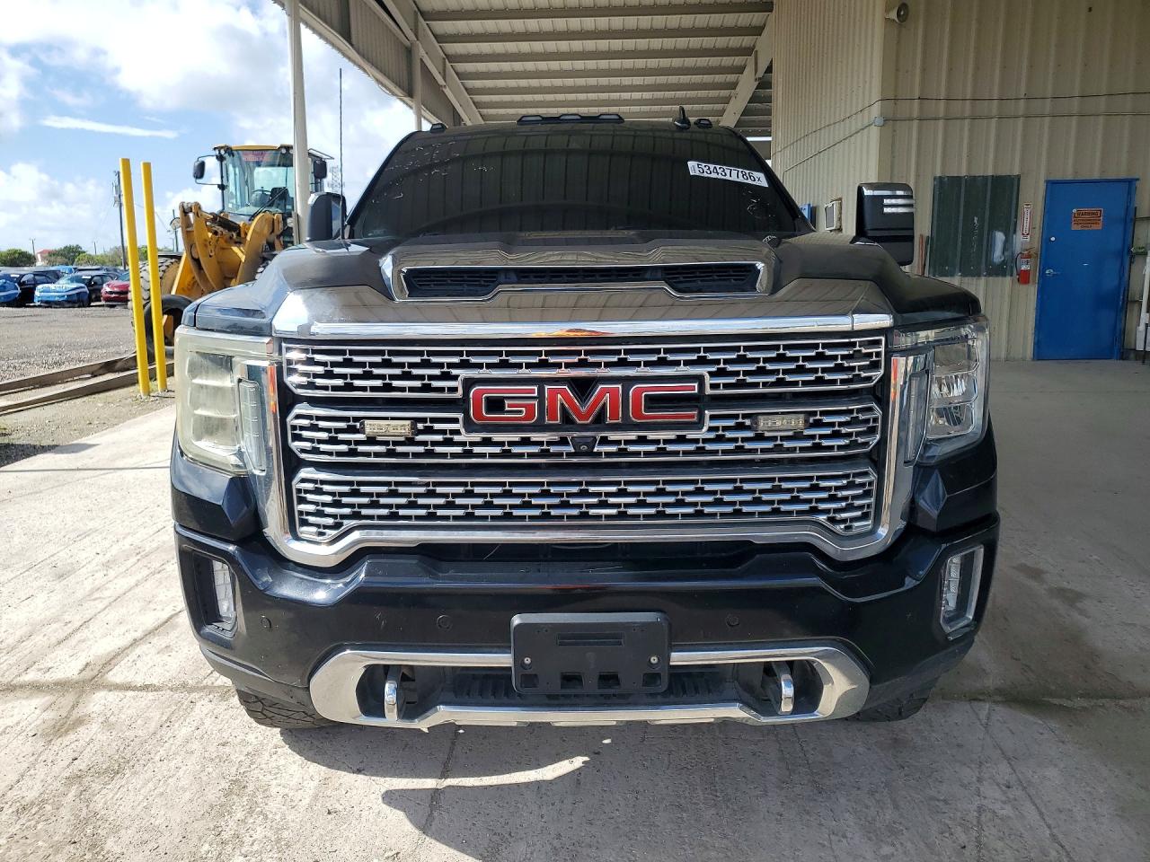 2021 GMC SIERRA K3500 DENALI photo 9