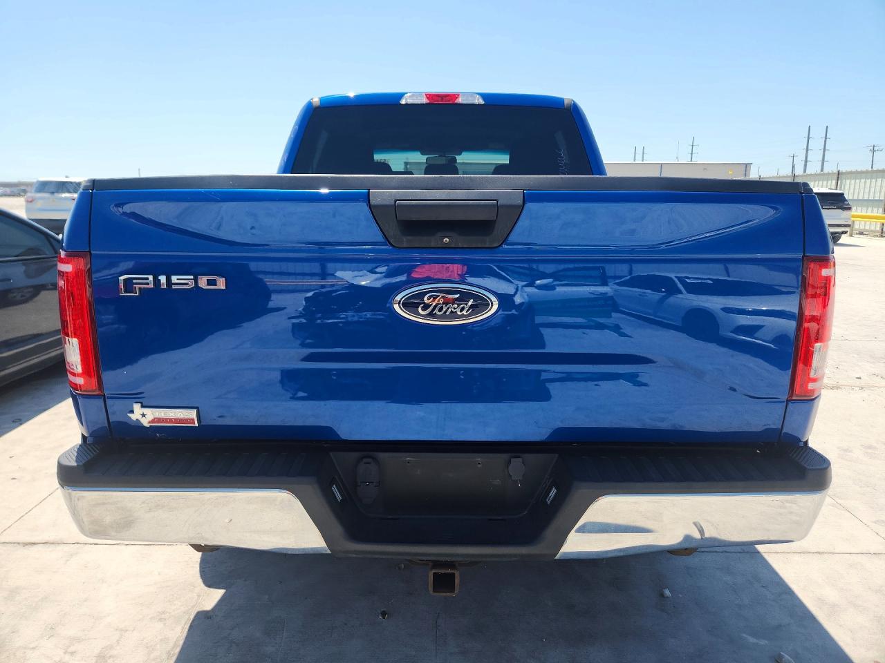 2017 FORD F150 SUPERCREW photo 11
