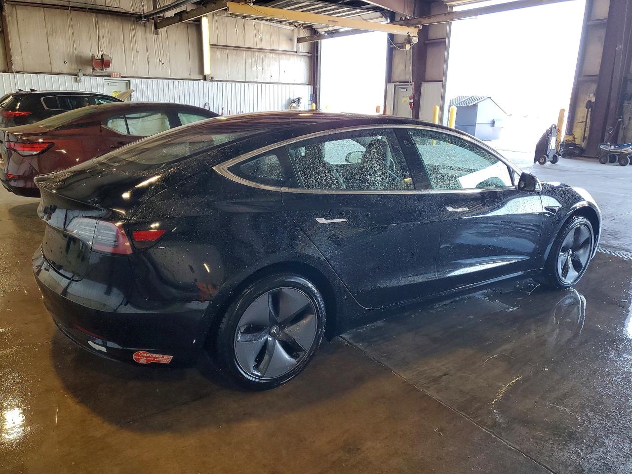 2018 TESLA MODEL 3 photo 5