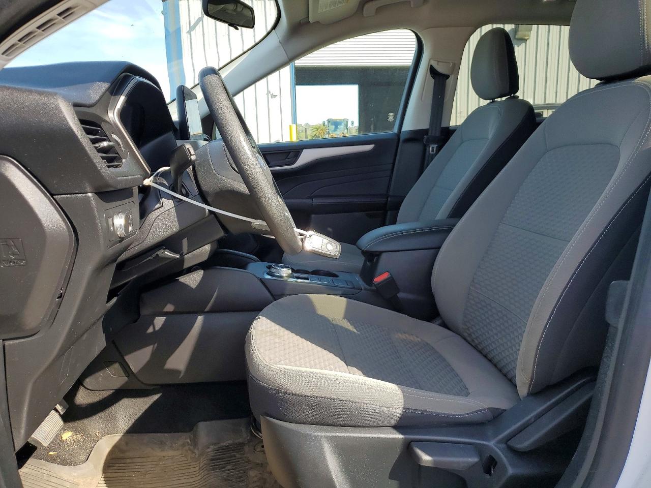 2022 FORD ESCAPE SE photo 7