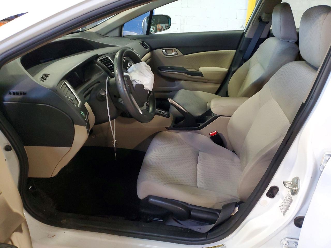 2015 HONDA CIVIC LX photo 7
