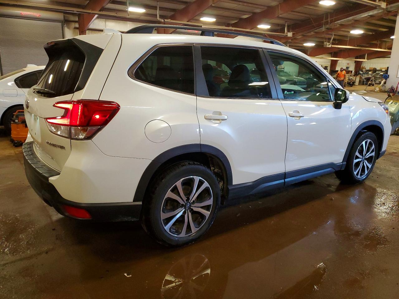 2021 SUBARU FORESTER LIMITED photo 5