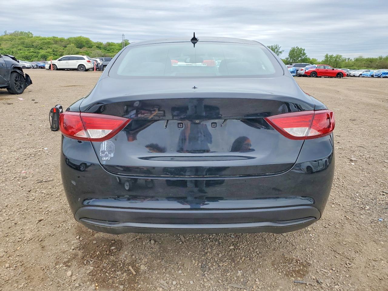 2015 CHRYSLER 200 LIMITED photo 11