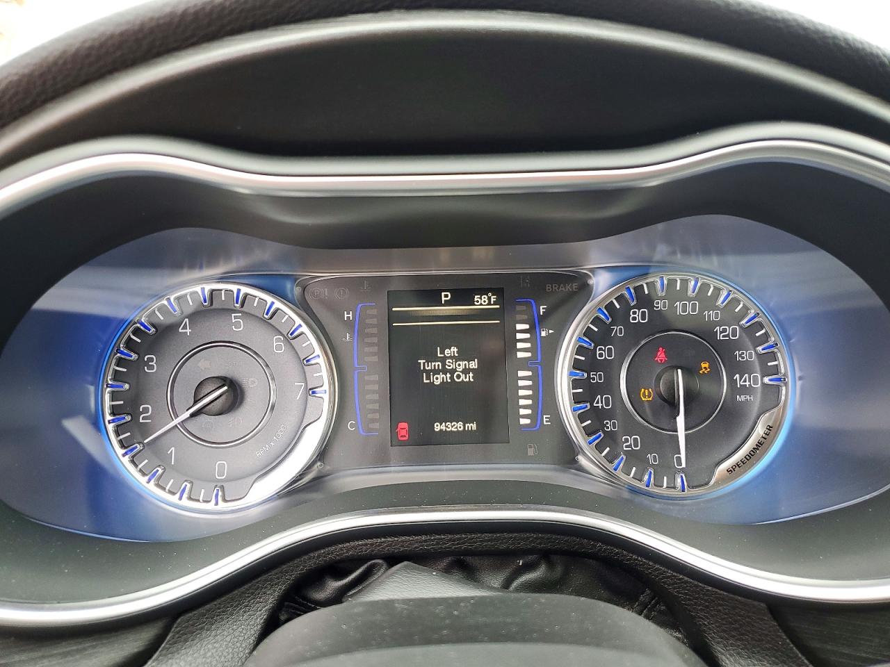 2015 CHRYSLER 200 LIMITED photo 17