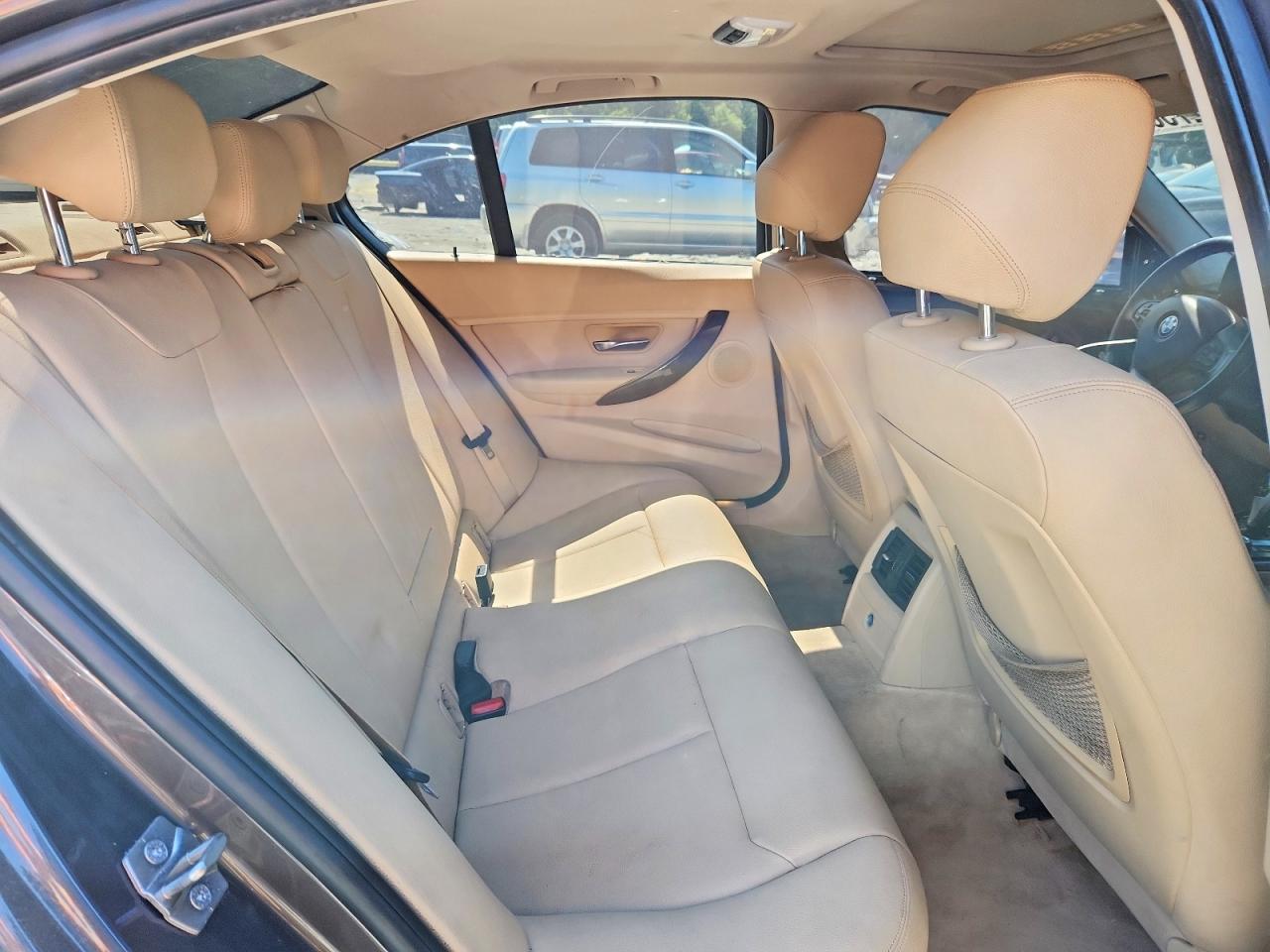 2013 BMW 328 I photo 10