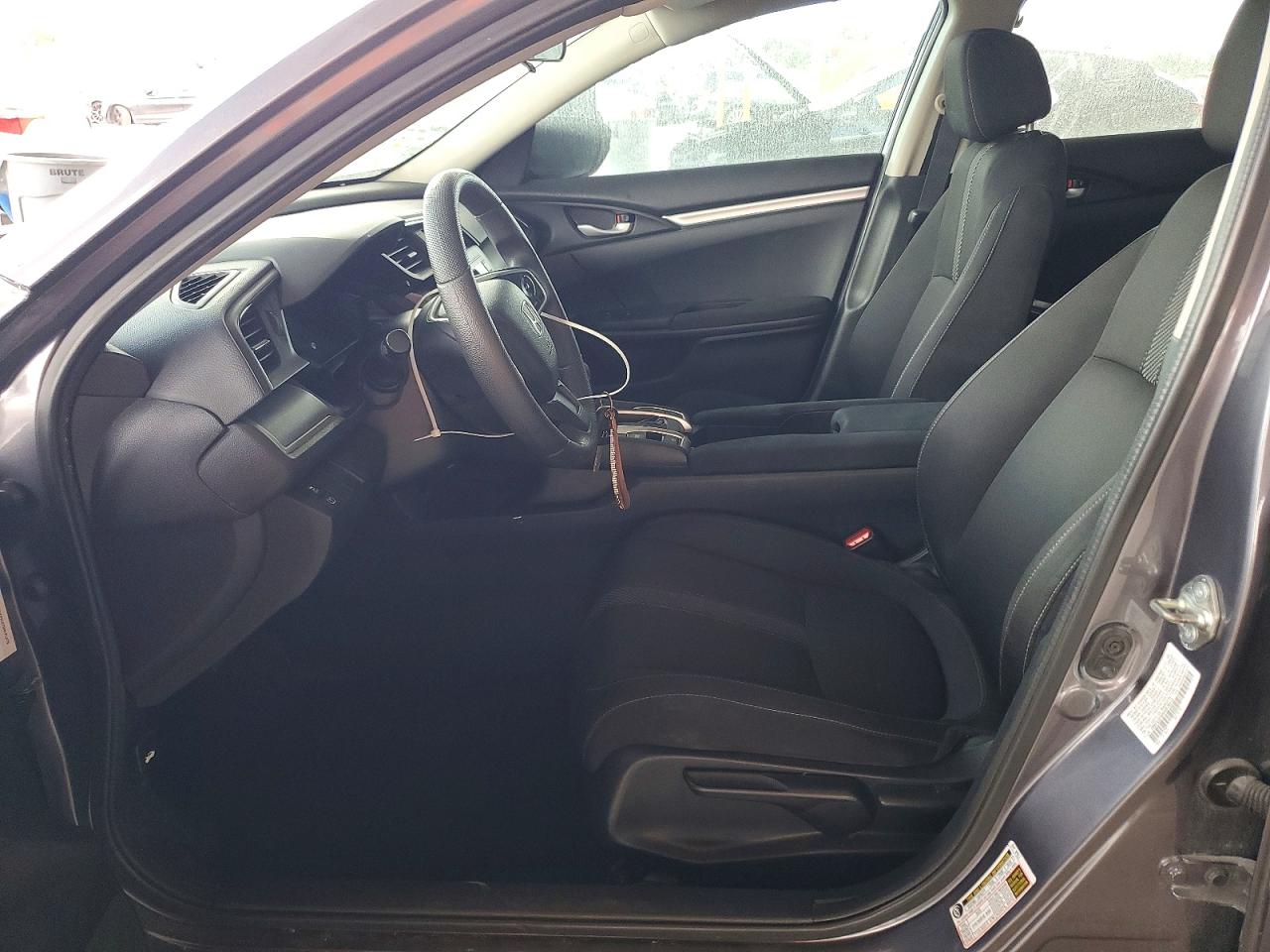 2017 HONDA CIVIC LX photo 13